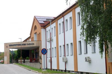 NAPIS ZDRAVSTVENI DOM CERKNICA 01 FOTO LJUBO VUKELIČ